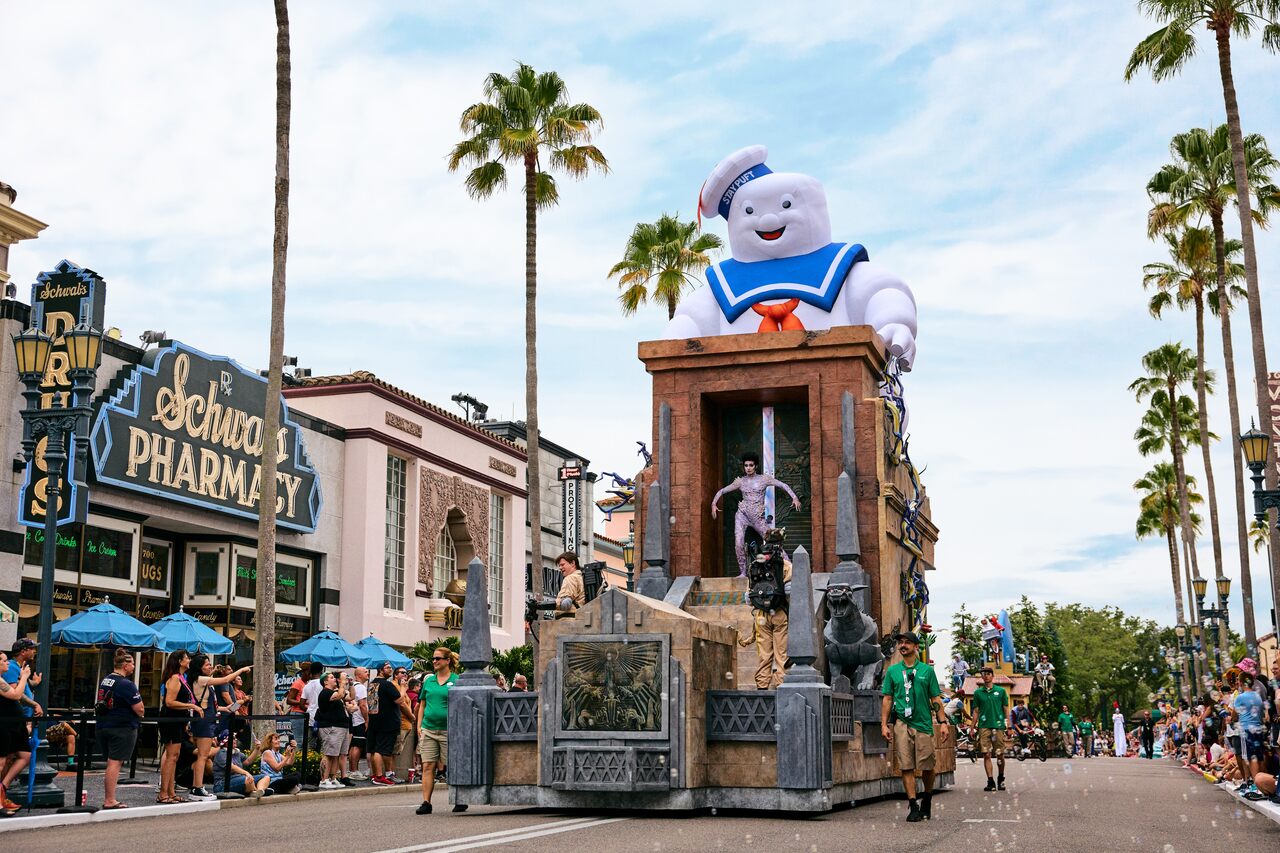 Universal Mega Movie Parade